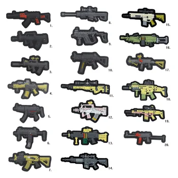 Cartoon Strelných zbraní PVC Škvrny Háčik Slučky Rôzne Zbrane Model Pištole, Samopal Sniper Puška Brokovnice Dekoratívne Gumy Odznaky