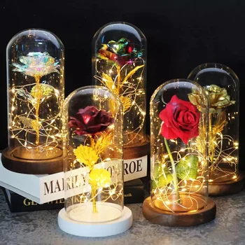 6 Farba Kráska A Zviera Red Rose V pohári Dome Na Drevený podklad Pre valentínske Darčeky LED Rose Lampy Vianoce